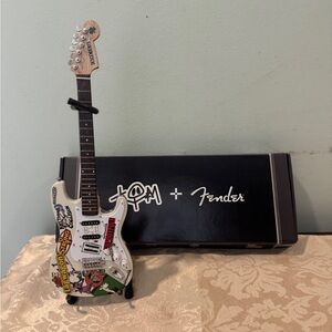 Tom Delonge "Dammit" Mini Guitar Mint Condition